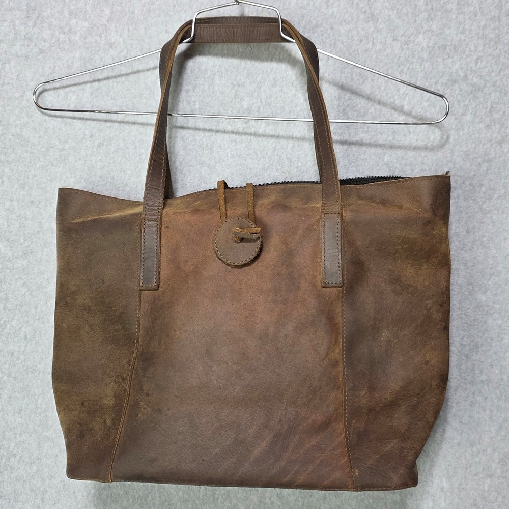 Large leather shoulder bag